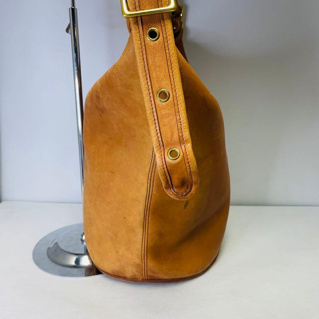 OLD COACH ショルダーバック バケットタイプ　茶　レザー