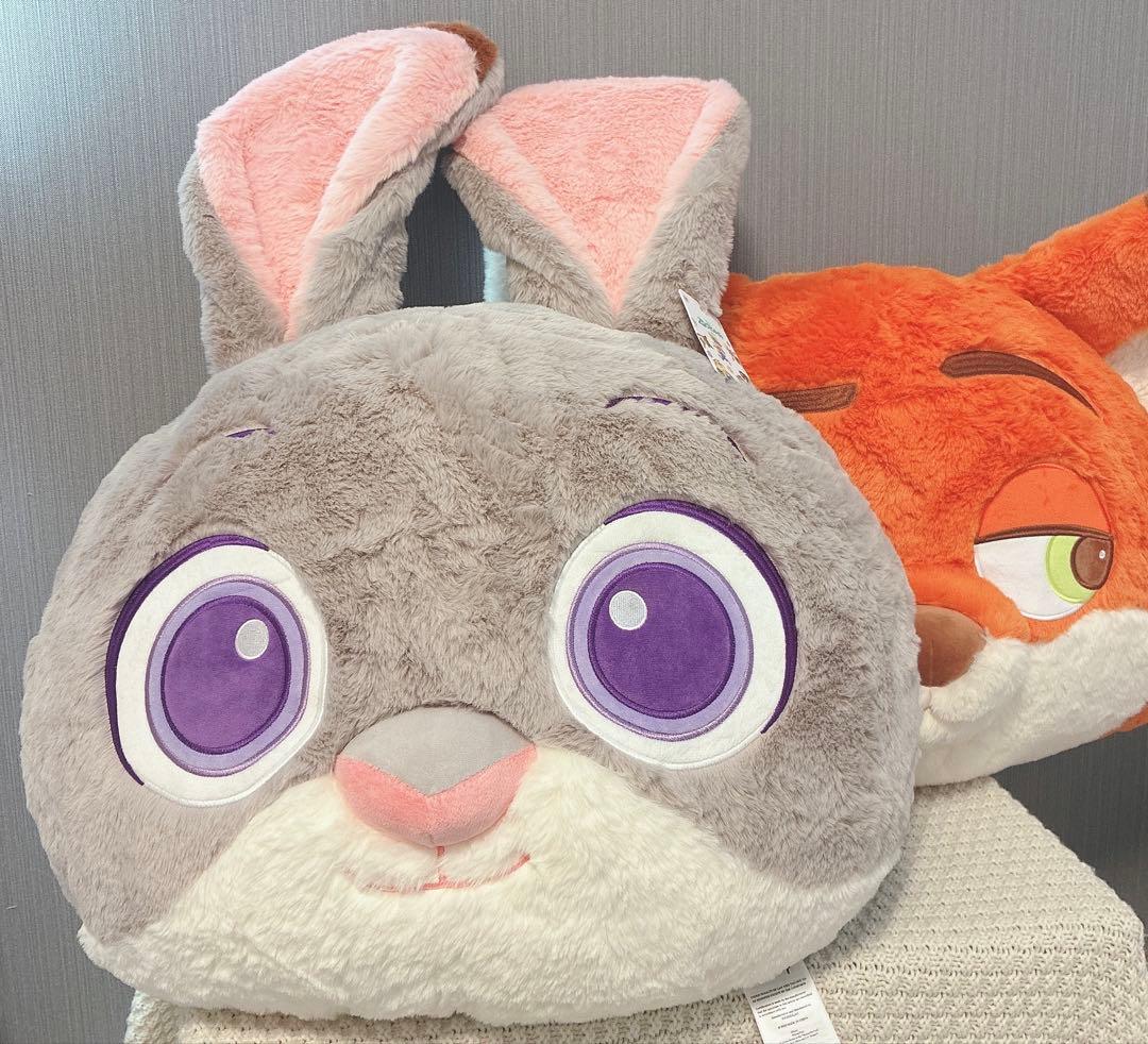 コストコ　ズートピア　クッション　フェイスクッション　ニック　ジュディ