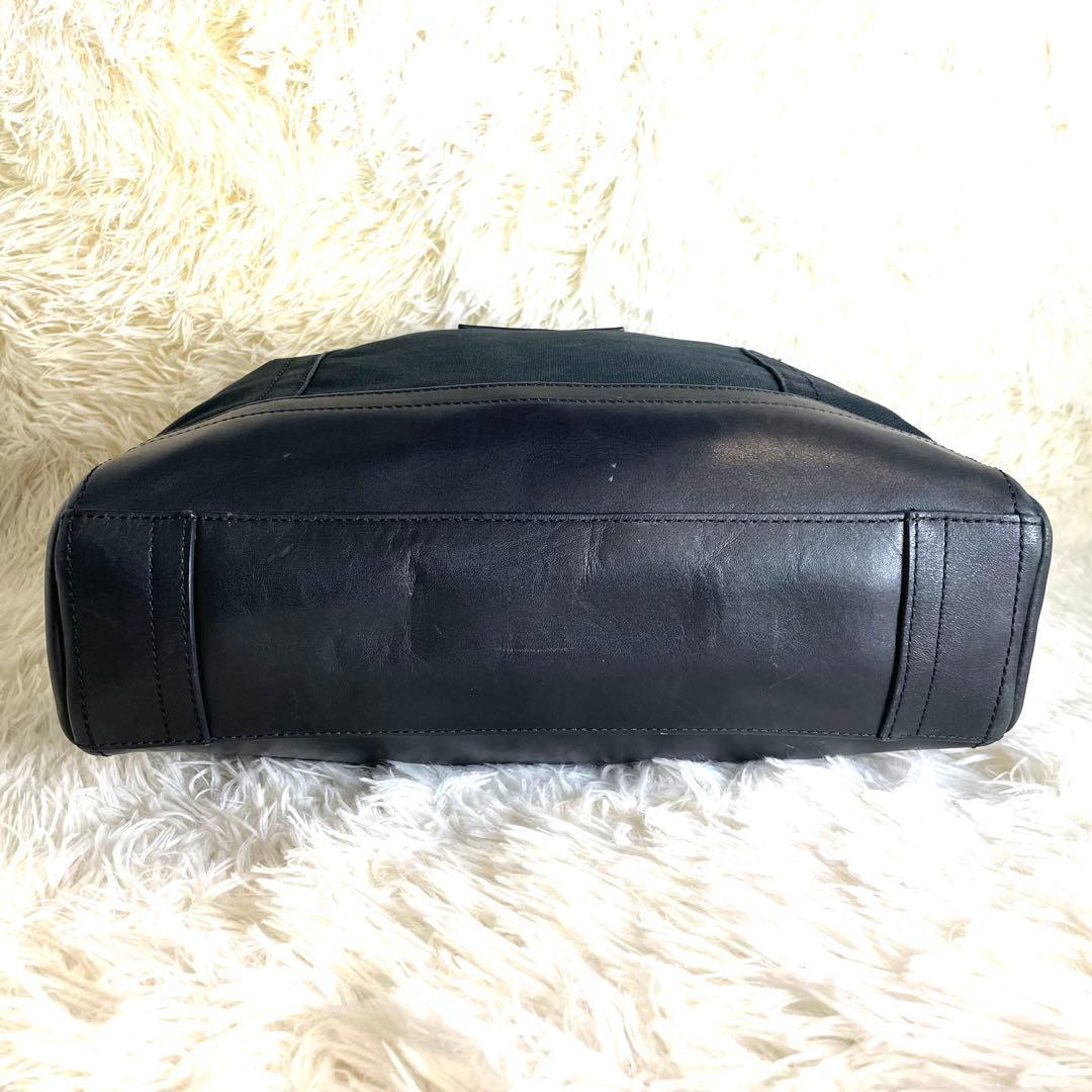 【極美品】コーチ ショルダーバッグ メッセンジャーバッグ レザー キャンバス 黒