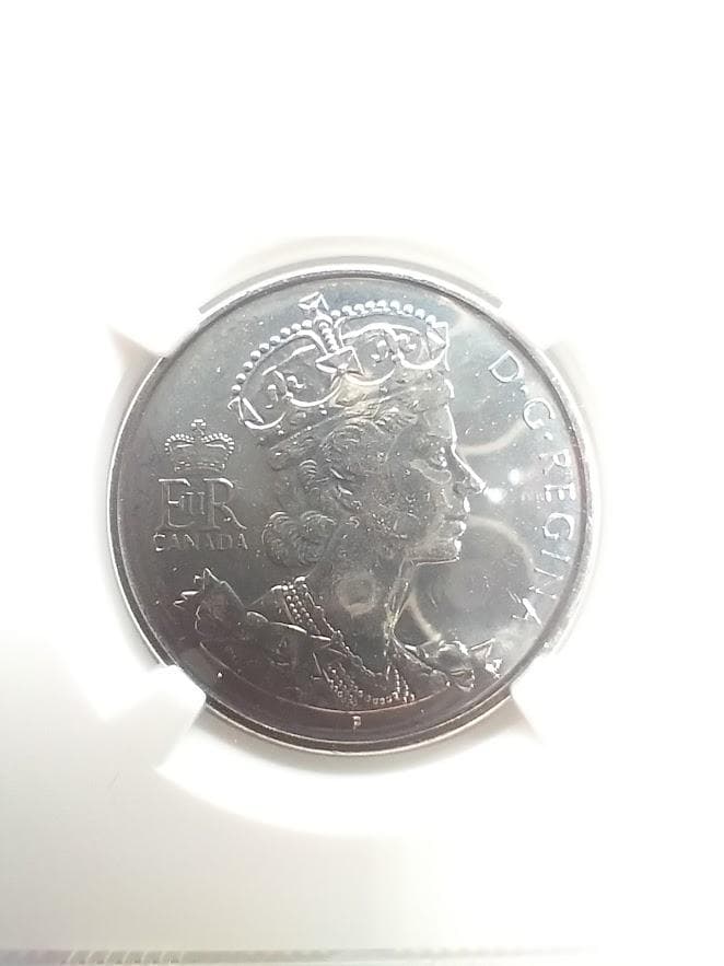 NGC GEM UNC 2002P カナダ ジュビリーバスト クイーンエリザベス