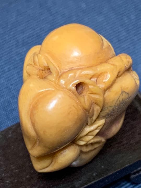 根付骨董 置物 縁起物  レトロ アンティーク　美術品