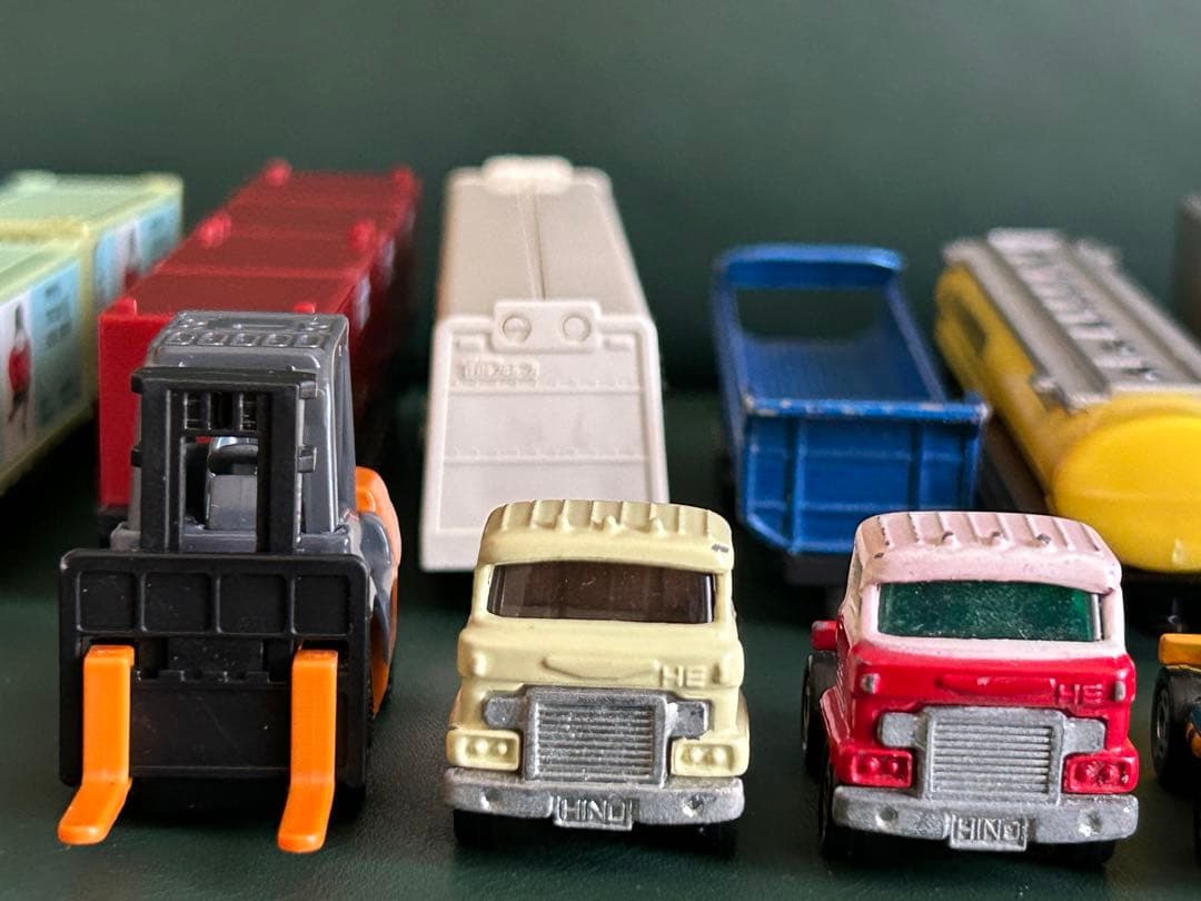 ロングトミカ トレーラー 色々セット