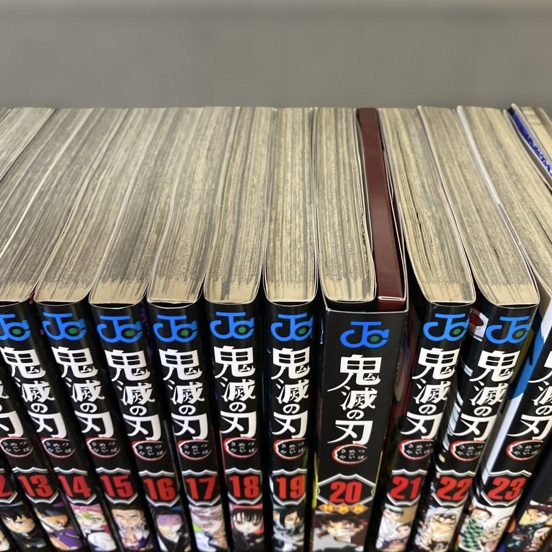 【豪華セット】鬼滅の刃 全巻　20巻限定特装版　公式FB鬼殺隊見聞録　ノベライズ