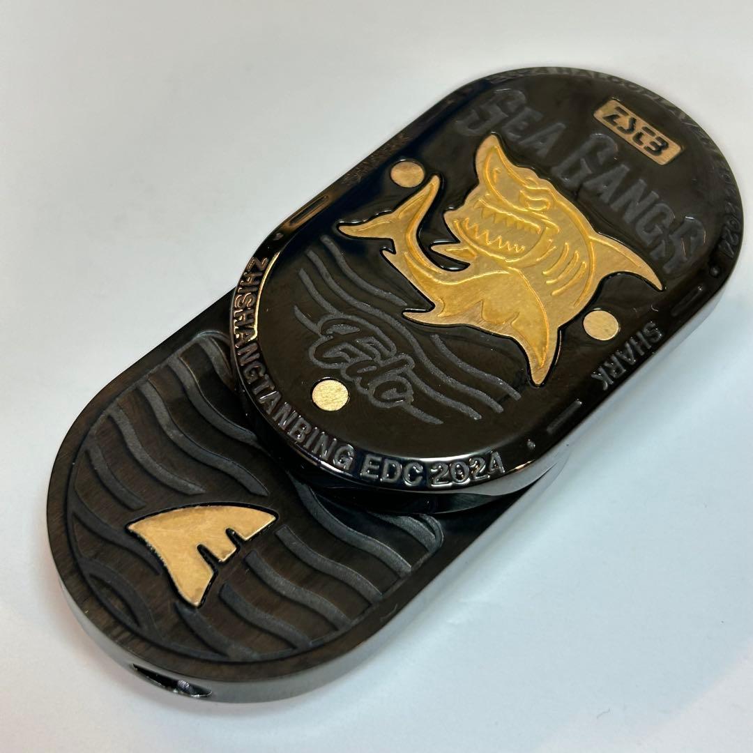 新品未使用 フィジェットトイ スライダー EDC サメ シャーク ブラック