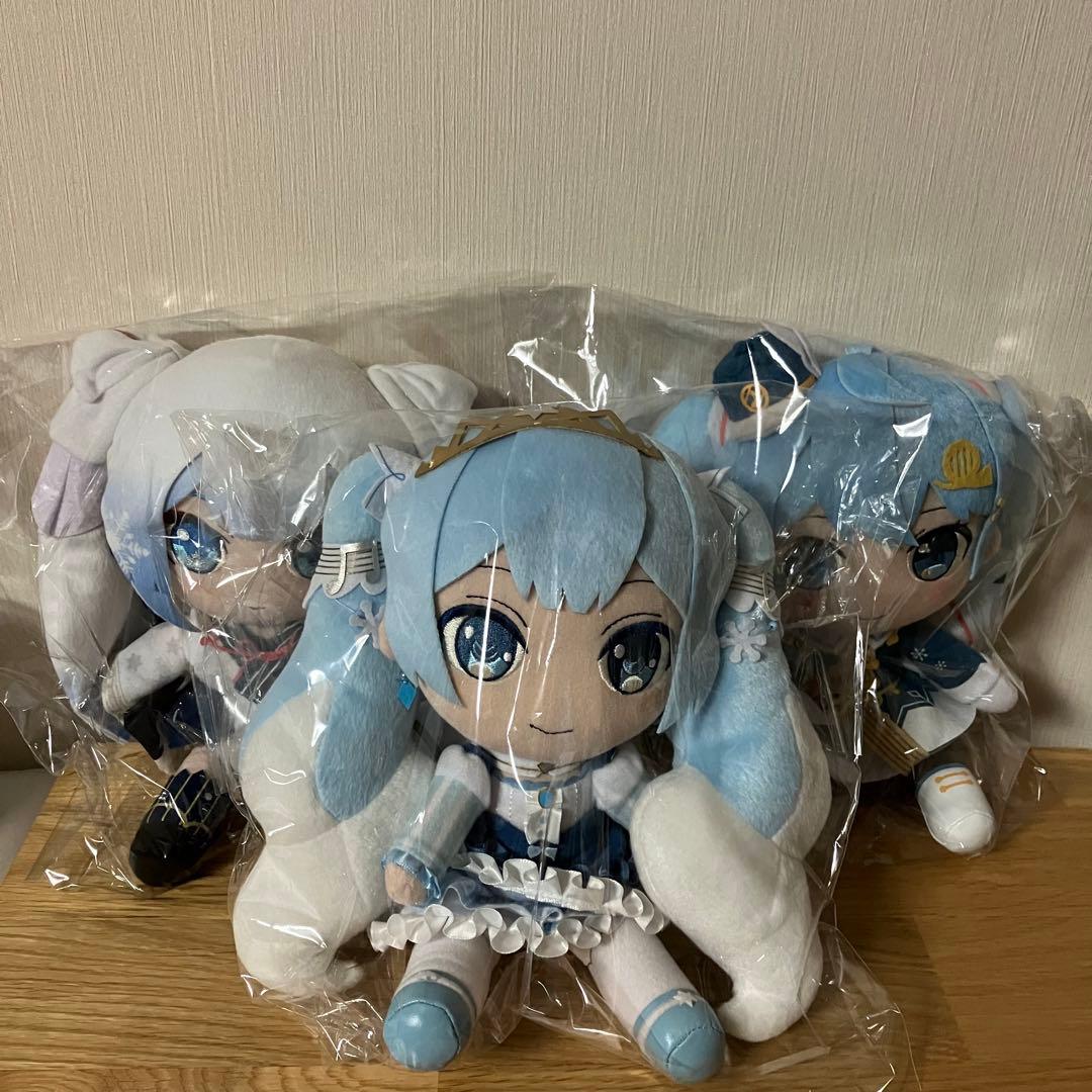 初音ミク　雪ミク　GIFT製　ぬいぐるみ　2018〜2020