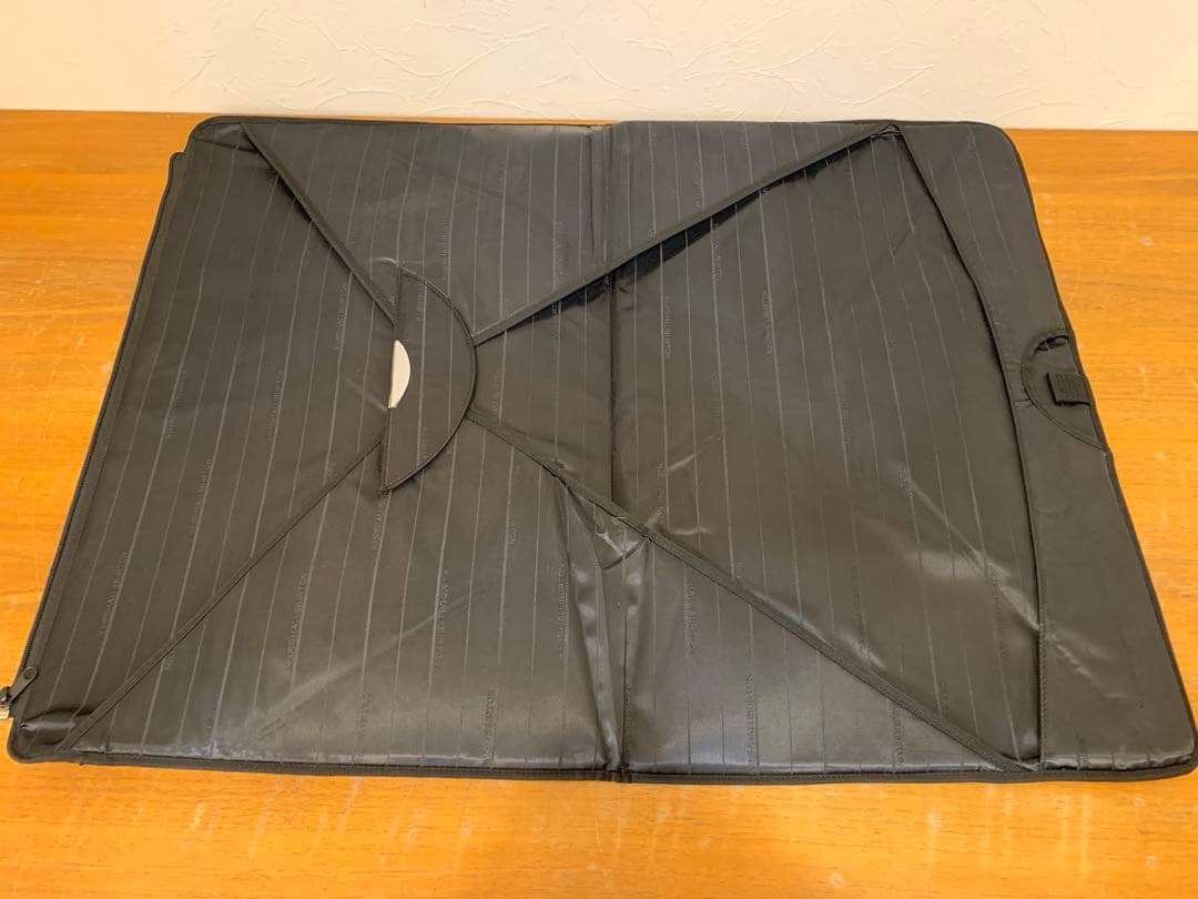 k0926-01★ゼロハリバートン キャリーケース 現状品 50×25×75