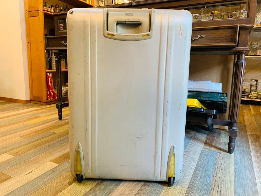 k0926-01★ゼロハリバートン キャリーケース 現状品 50×25×75