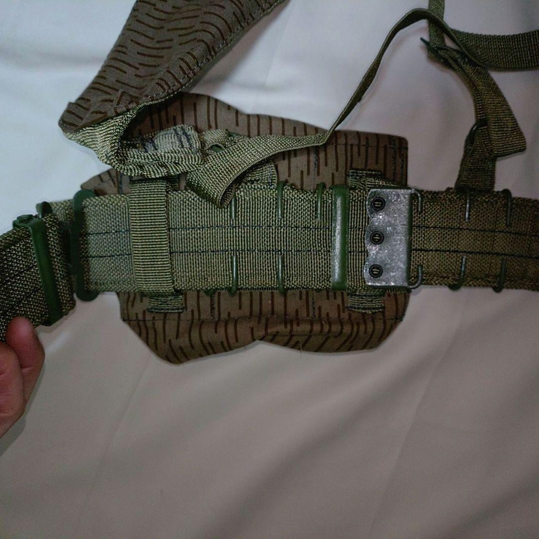 東ドイツ軍　装備品セット　部品1個欠落品