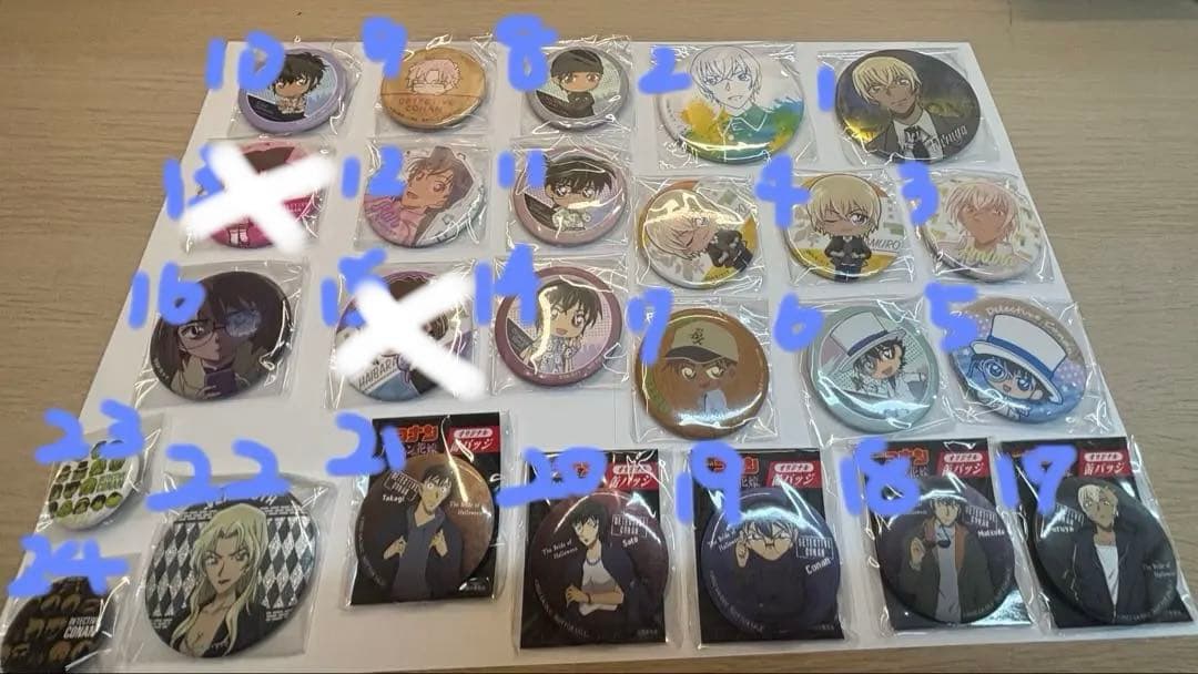 コナン　缶バッチ