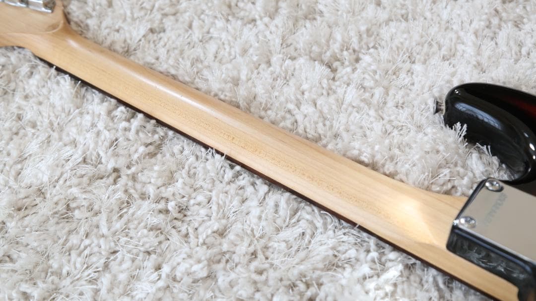 FERNANDES FG series ストラトタイプ　HSS サンバースト