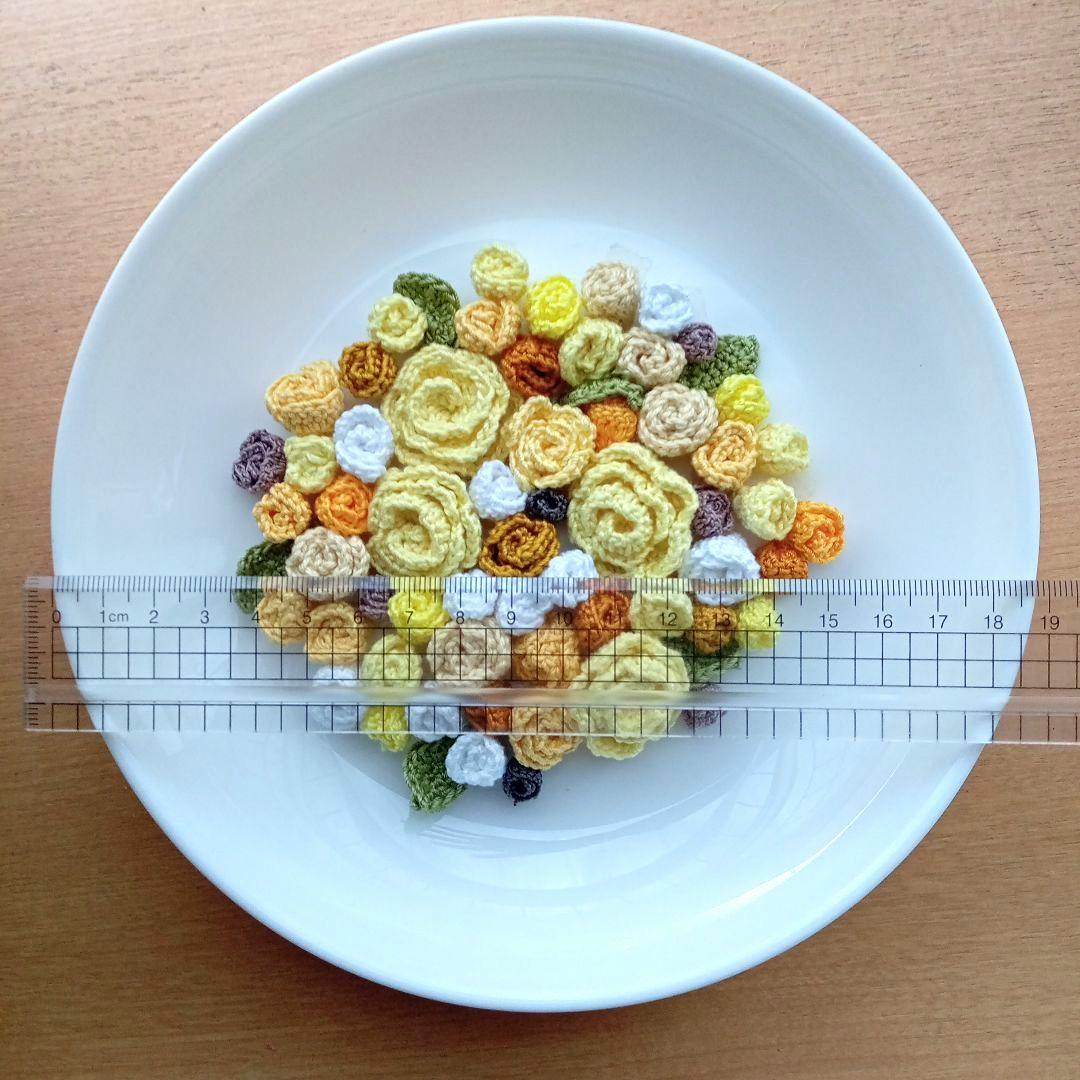 tulip ✻新色先行販売✻ かぎ針編みの花 立体 お花モチーフ 花束