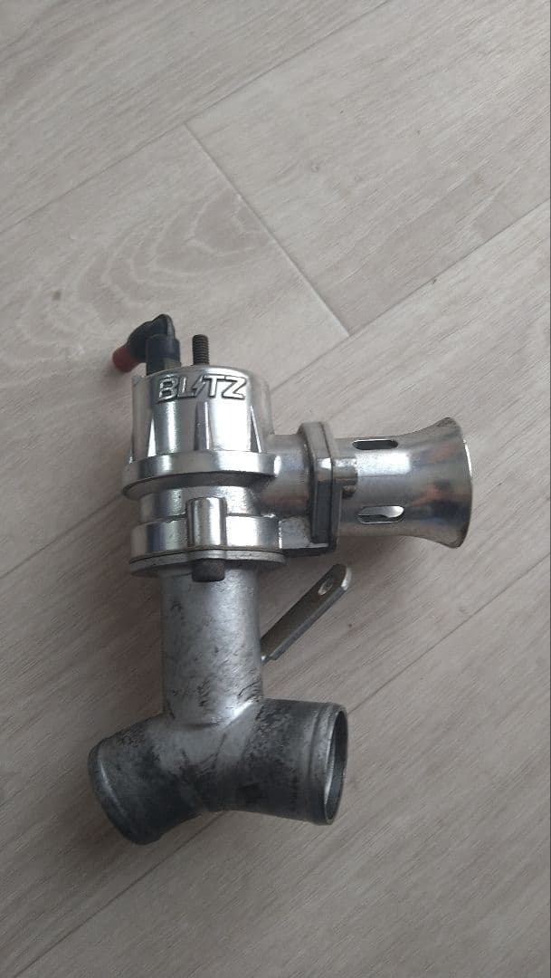 ブローオフバルブ　キノコエアクリ