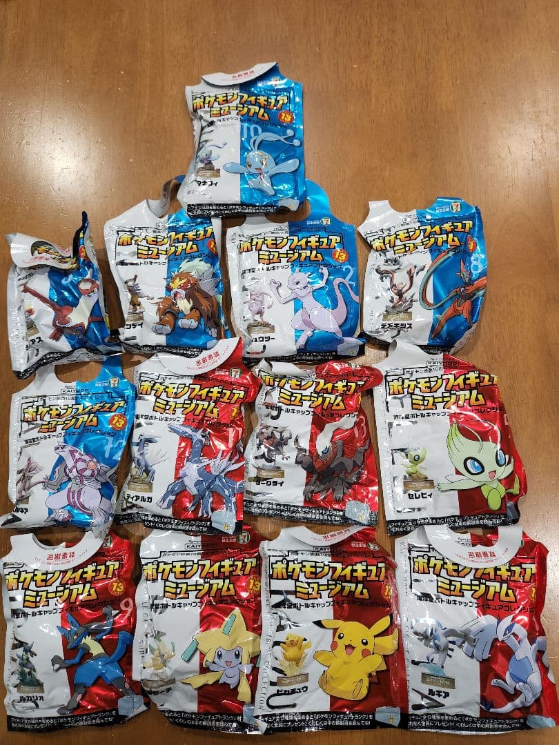 【未開封】ポケモンフィギュアミュージアム 13個セット　ボトルキャップ