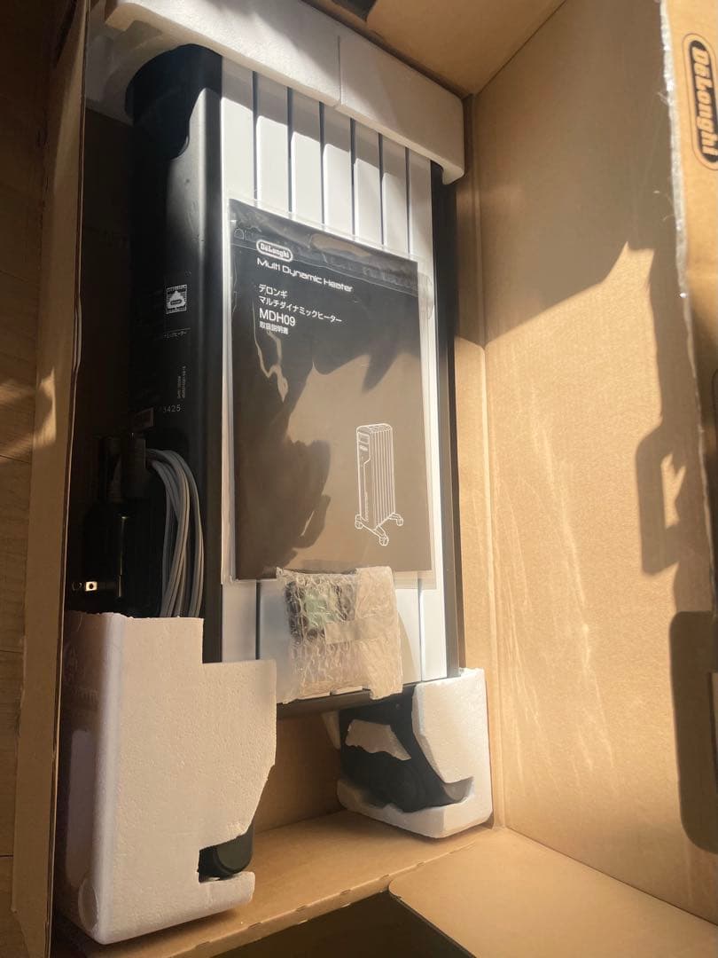 【ワンシーズンのみ使用】デロンギ　マルチダイナミックヒーター　MDH09-BK