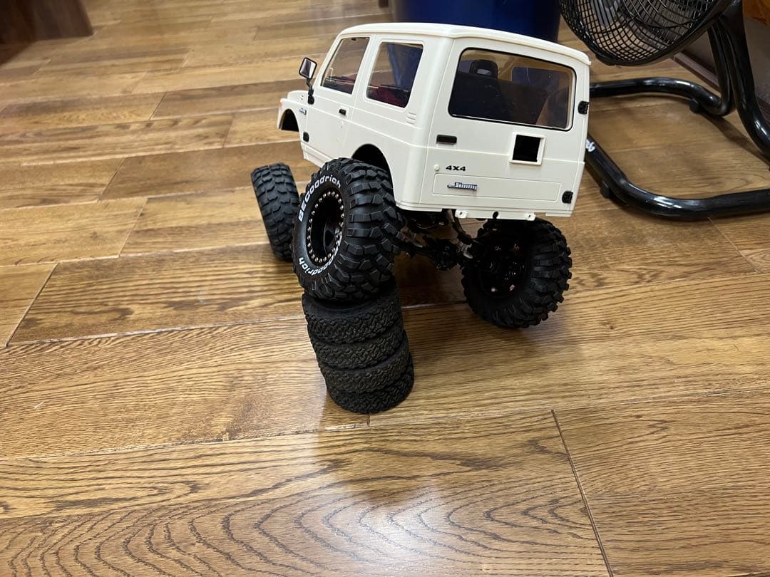 WPL JAPAN スズキ ジムニー ラジコン C-74 リフトアップ　深リム