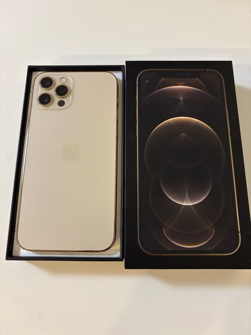 美品　Apple iPhone 12 Pro ゴールド 本体