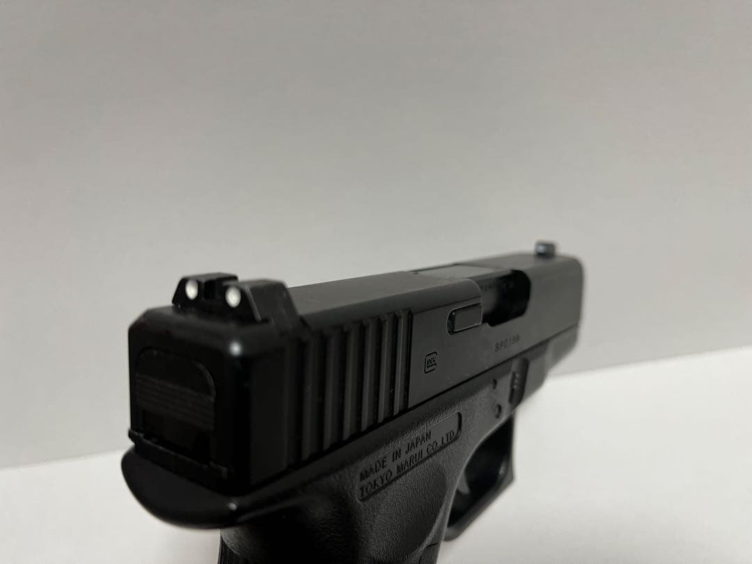 東京マルイ グロック26 Glock26 ガスブローバック マガジン2本付き