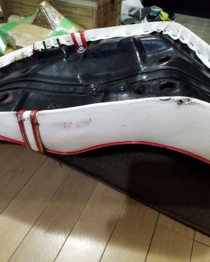 CBX400F/CBX550Fヤラレ三段シート当時物