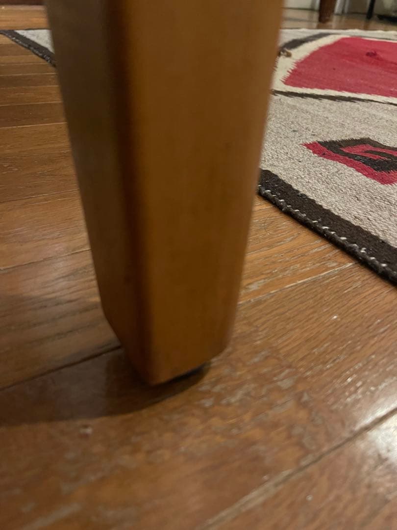 アッキーさま専用　珍しい大きめのダイニングテーブルになります！