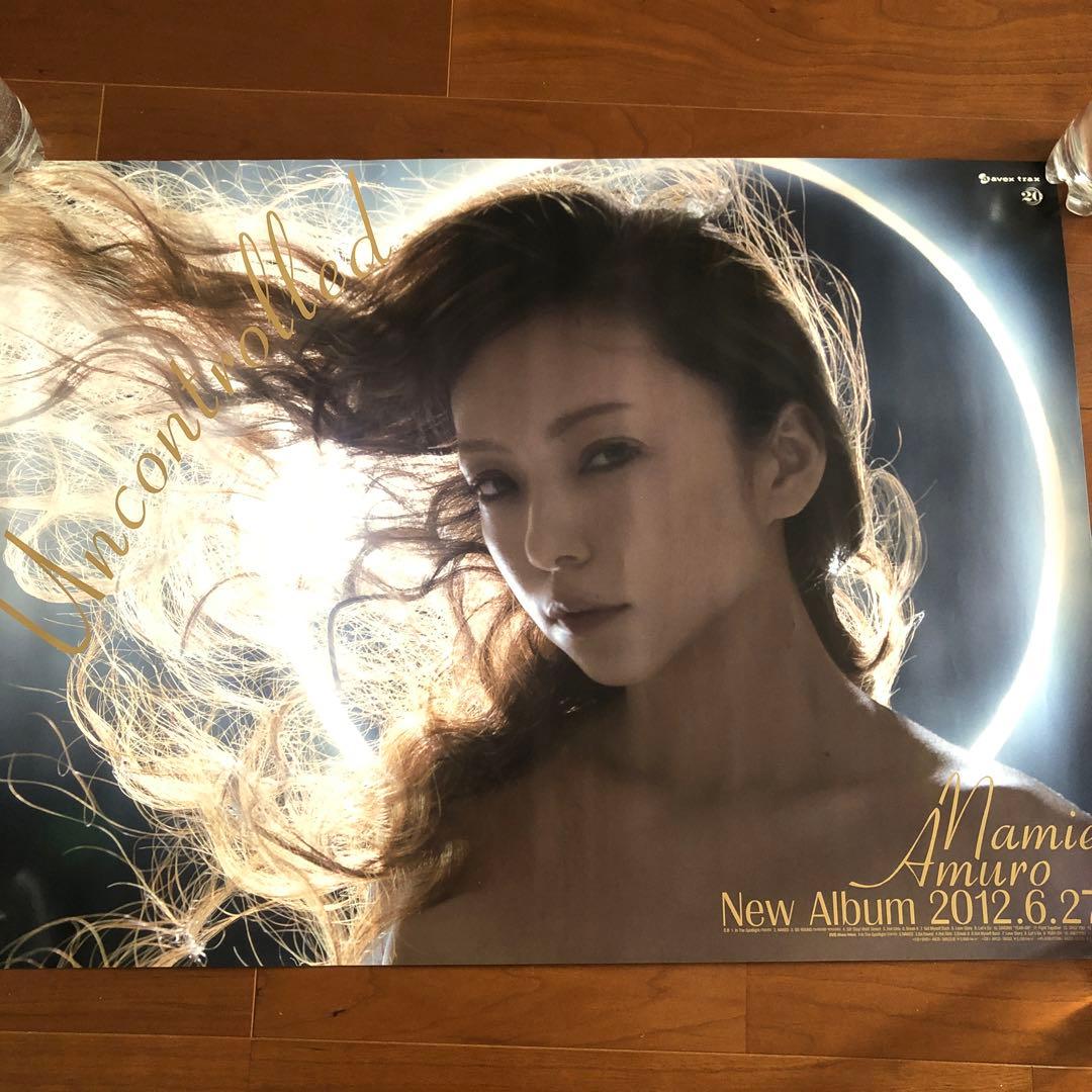 T新品 非売品 安室奈美恵 販促 告知 ポスター B2 uncontrolled