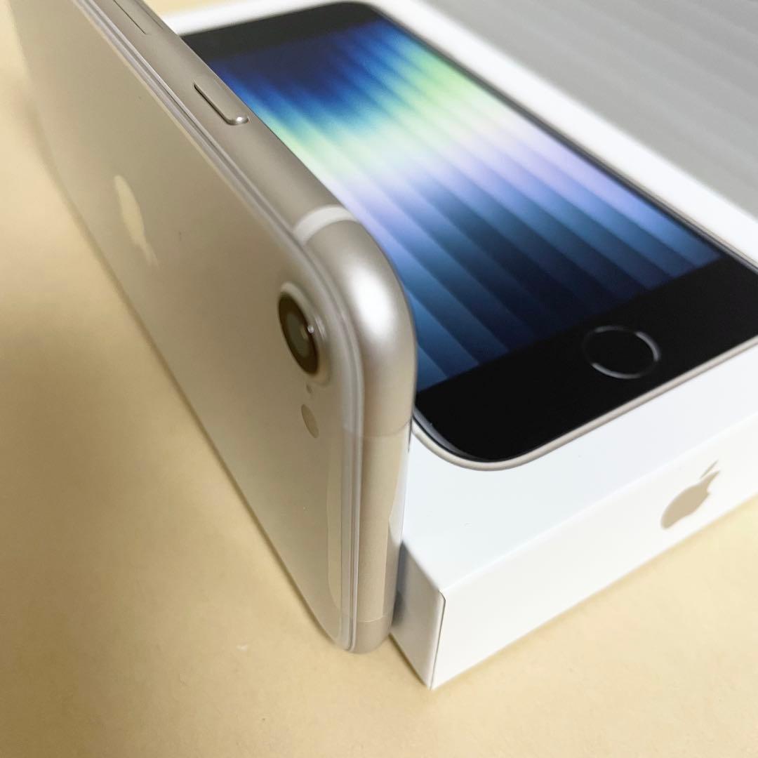 ほぼ未使用 ジャンク iPhone SE3 64GB SE 3 第3世代 本体