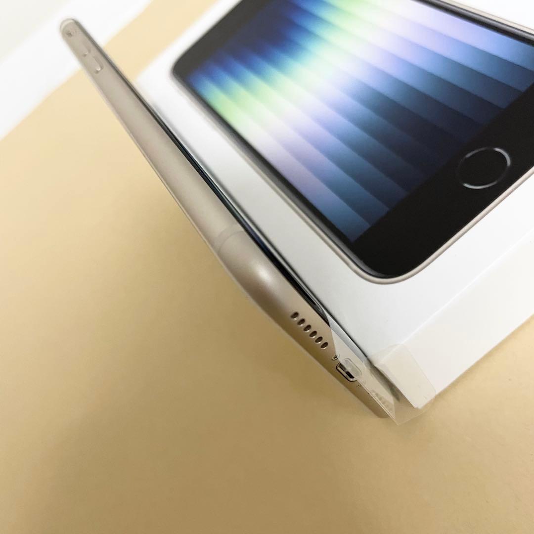 ほぼ未使用 ジャンク iPhone SE3 64GB SE 3 第3世代 本体