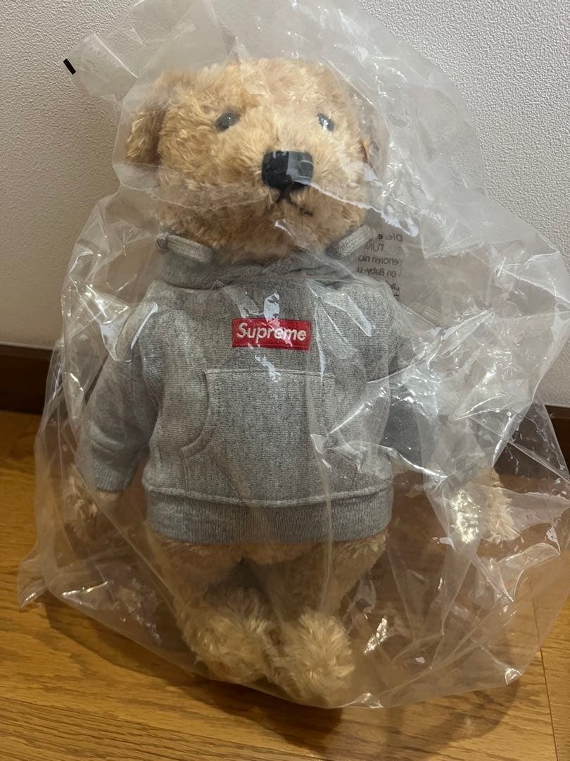 Supreme / Steiff® Bear \