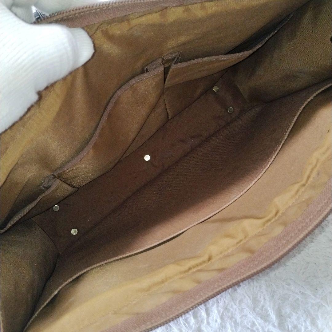 【美品】バーバリー ブリーフケース ノバチェック シャドーホース