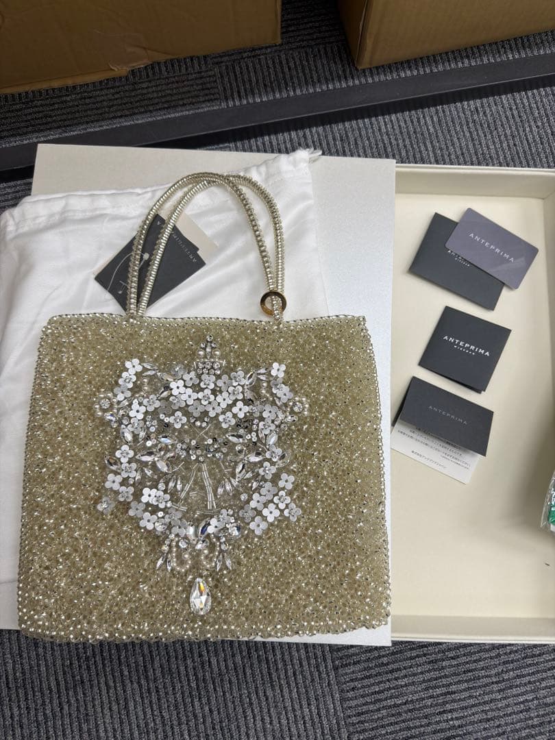 M*i様 アンテプリマ ビジューワイヤーバッグ ゴールド 美品