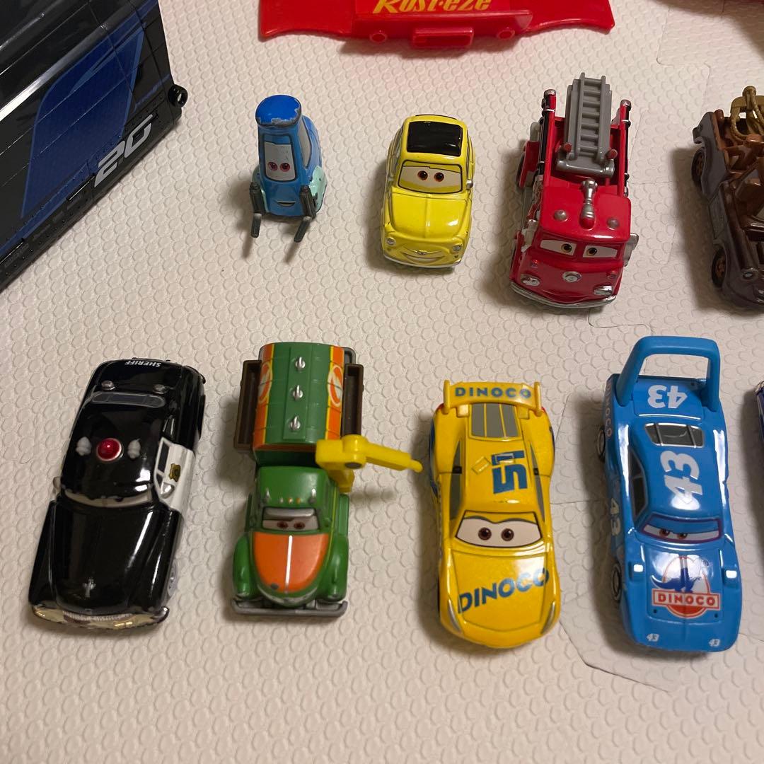 カーズトミカ(17+1台 トレーラー2台)まとめ売り　トルネードシューター付き