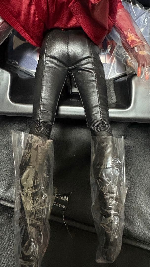 【最終値引き】ホットトイズ　スカーレットウィッチ シビルウォー 美品　一部劣化有