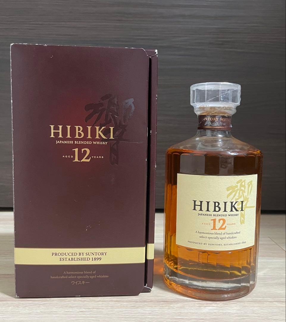 サントリー響12年瓶700ml