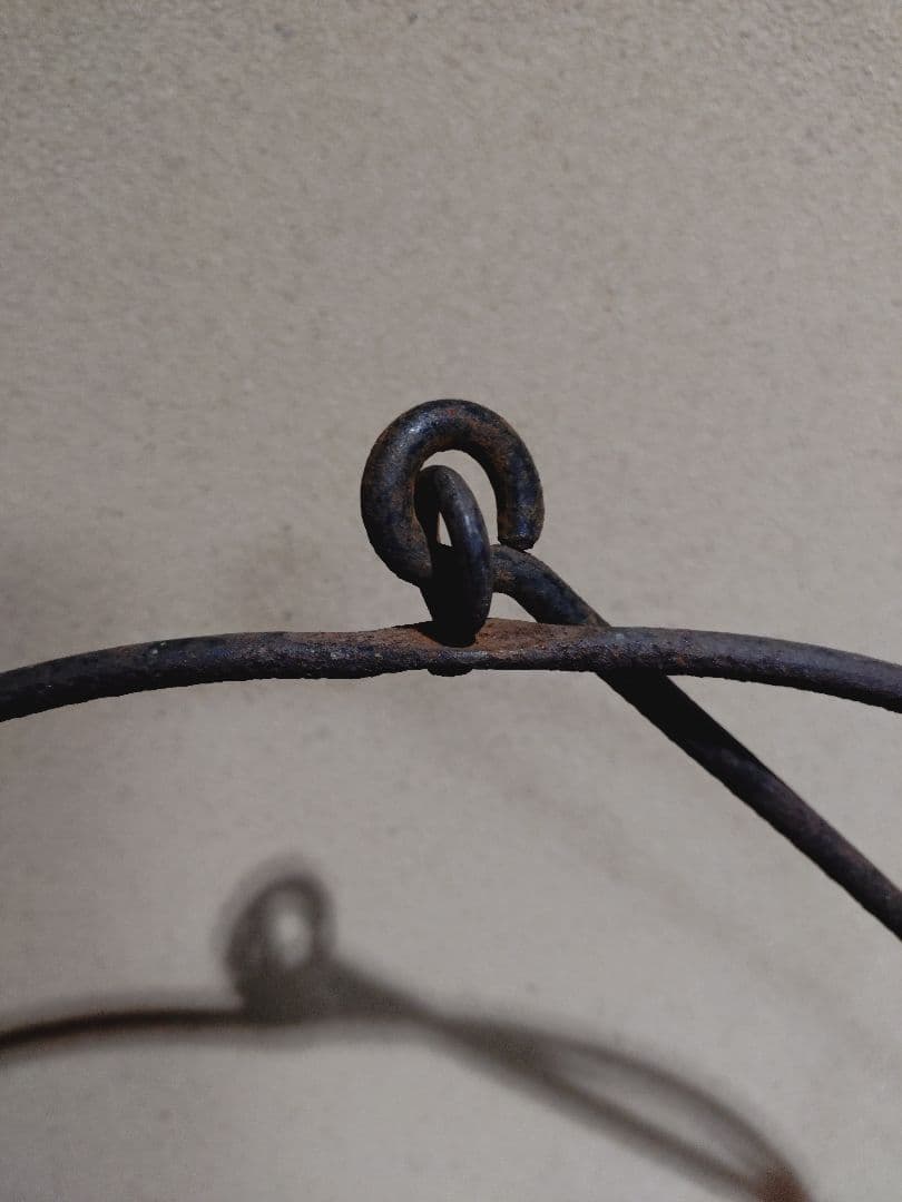 鉄製 吊るし灯火器 花器 花入れ 古道具 古民具 行燈 行火 灯明