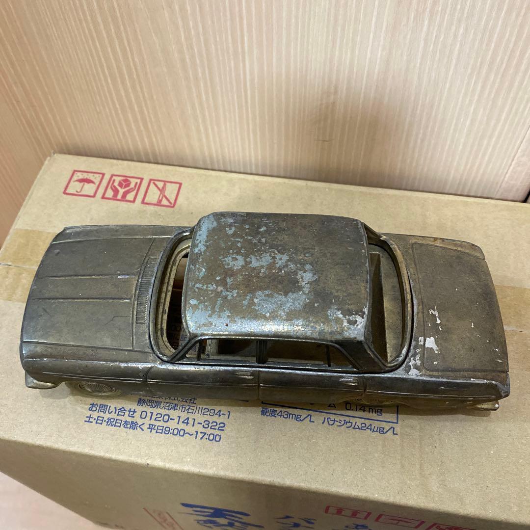⭐︎当時物⭐︎ クラウン　デラックス　トヨペット　クラシックカー型　灰皿 金属製