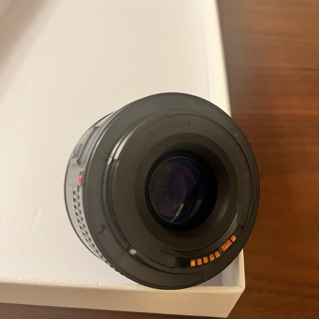 Canon EF 50mm f/1.8 レンズ