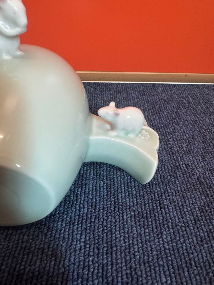 2038 深川製磁  干支 子 ねずみ 置物 打出の小槌  未使用