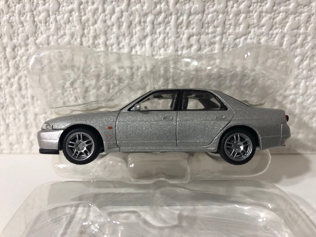 1/64 トミカリミテッドヴィンテージ ニッサン スカイライン GT-R 3台