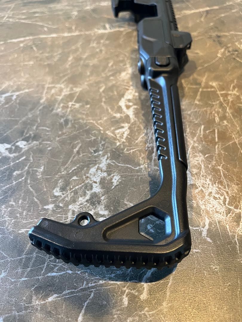 ARMORER WORKS　グロックカービン（美品）