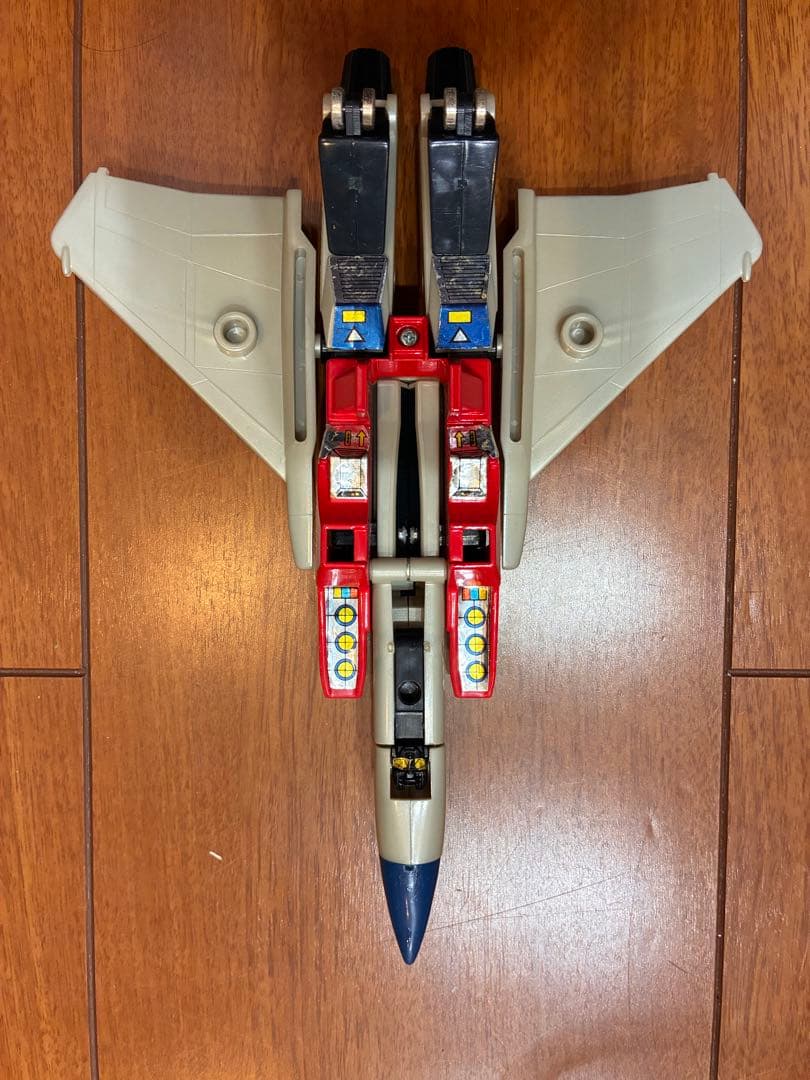 トランスフォーマー スタースクリーム