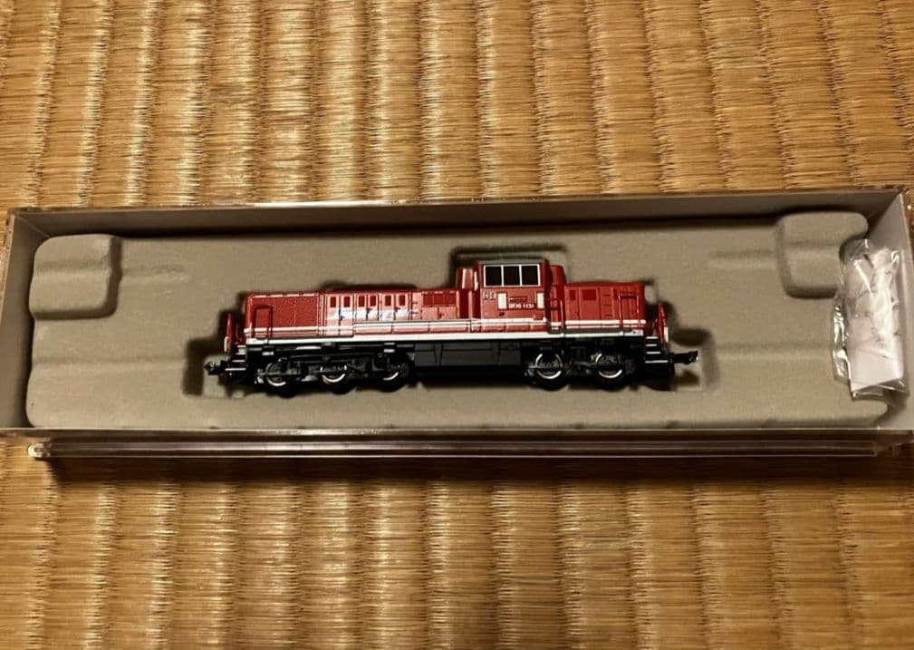 A8704 DE10-1131 パノラマライナー・サザンクロス牽引機 Nゲージ