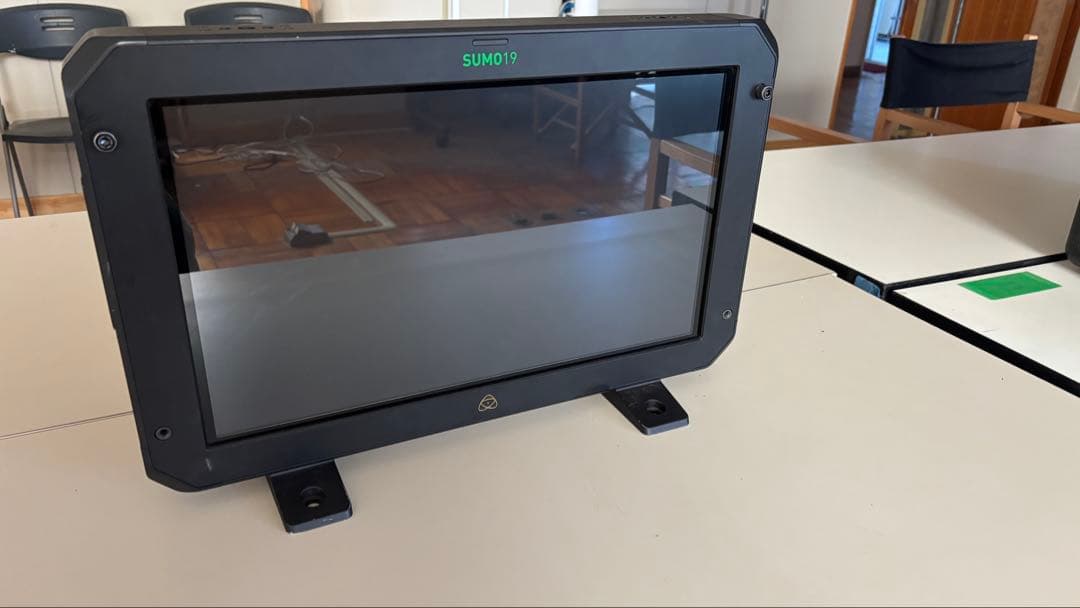 ATOMOS SUMO 19 液晶モニター 中古　ケース付き