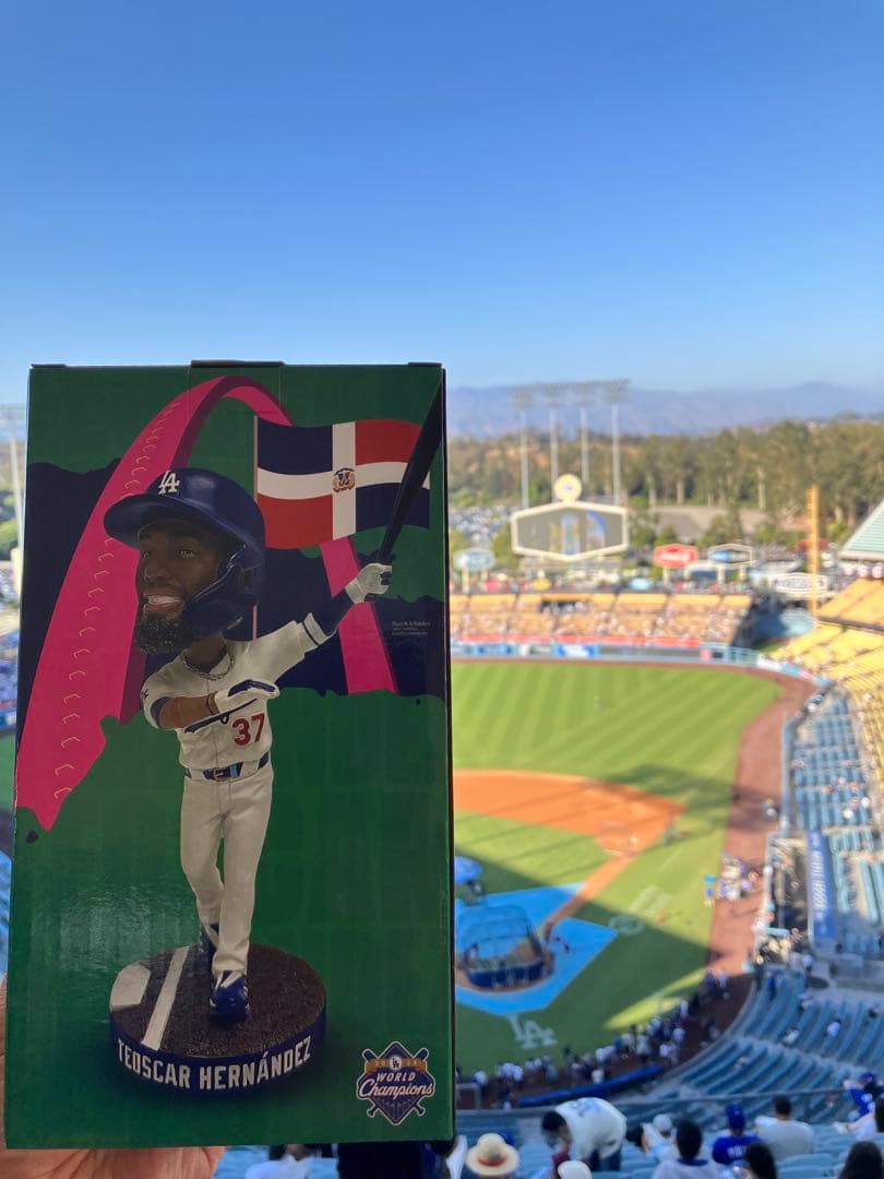 ドジャース テオスカー・ヘルナンデス フィギュア　2025年 7/23配布