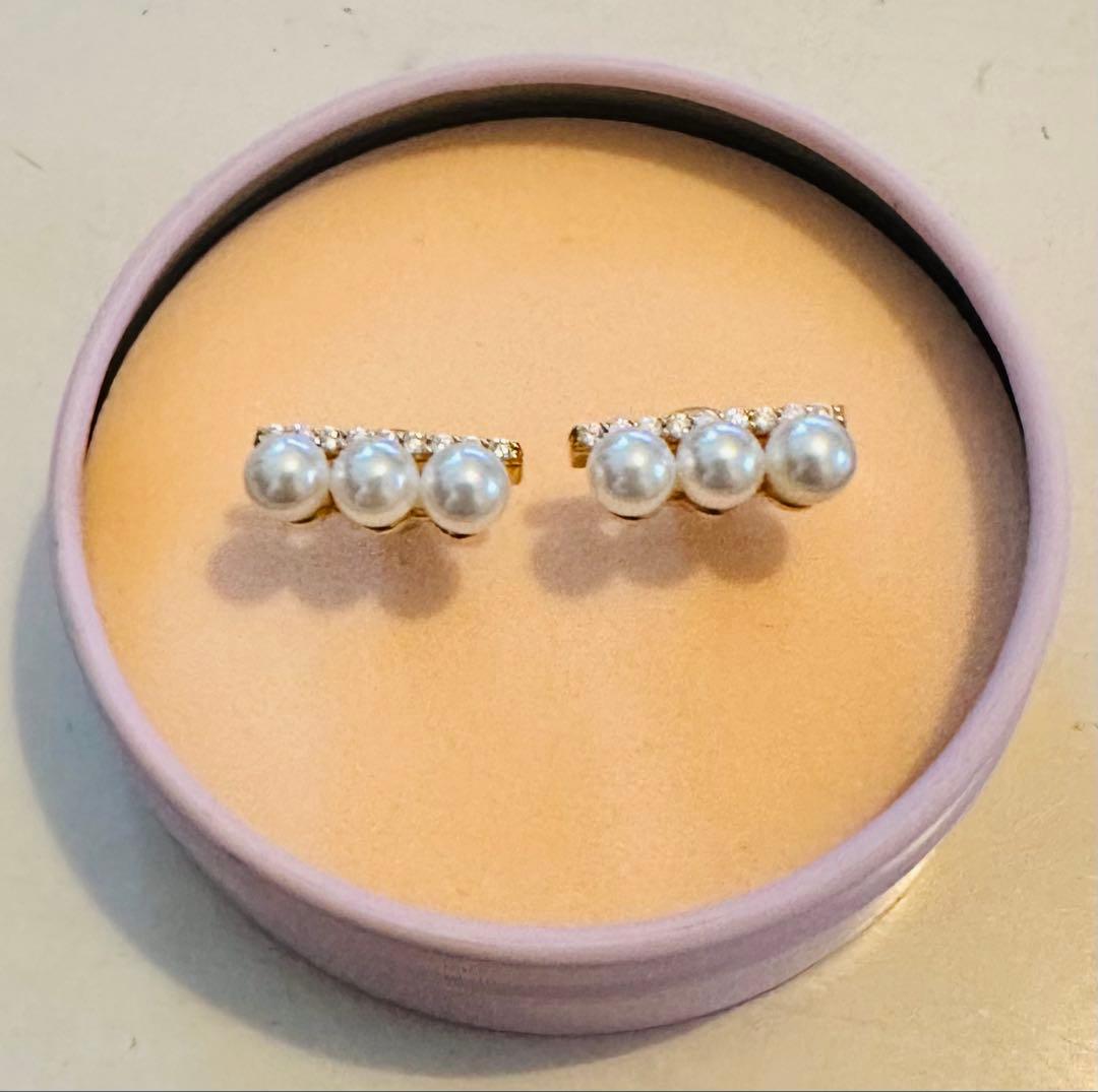 BAQLESS パールピアス