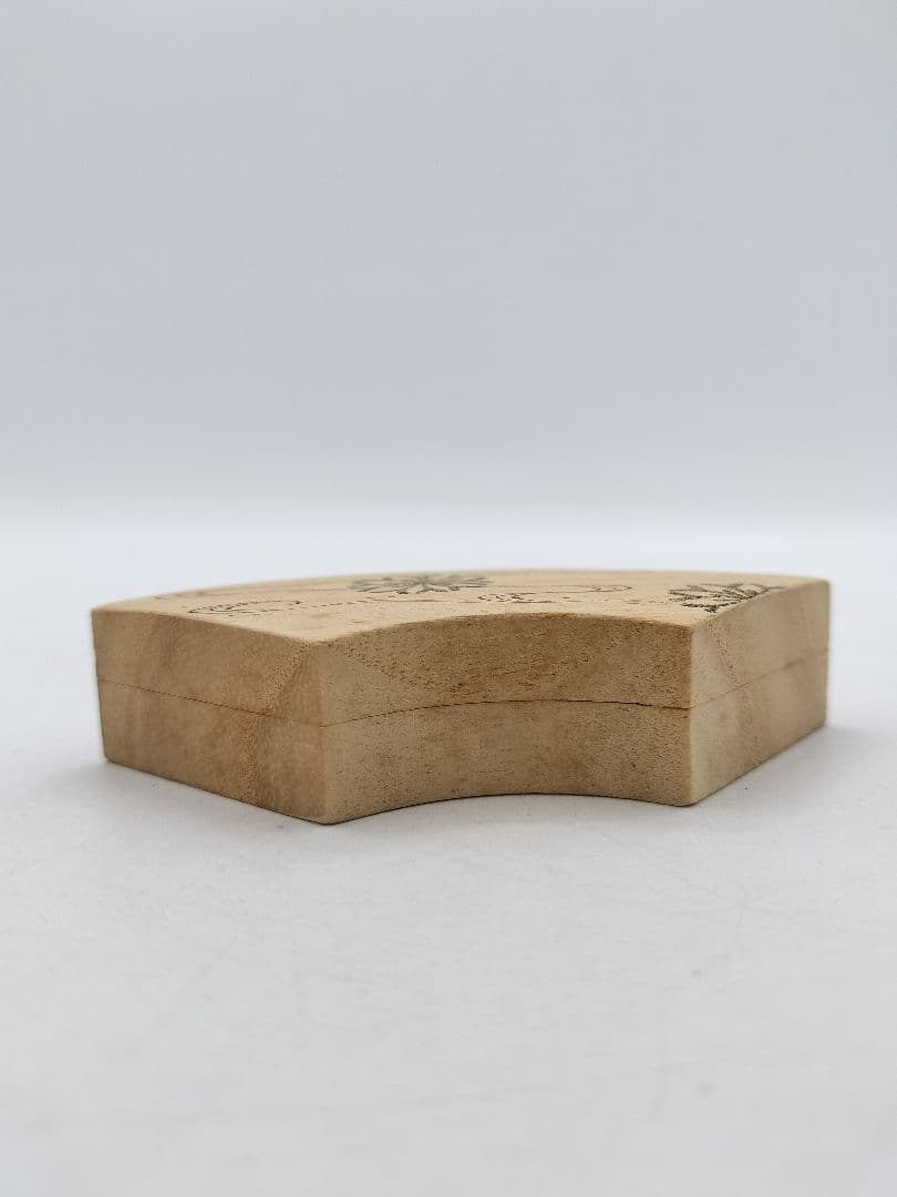 c628 香合 木地 扇面 海松蒔絵 畑幸春 木箱 茶道具 古物