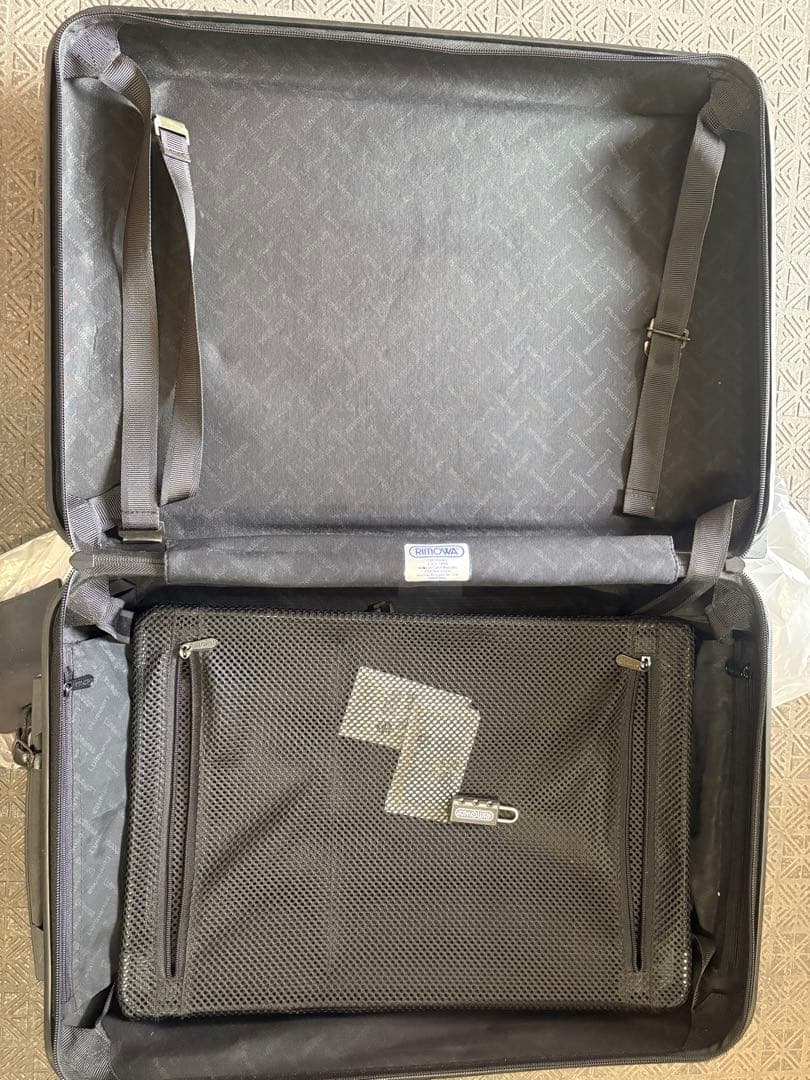 リモア　スーツケース　ルフトハンザコラボ品