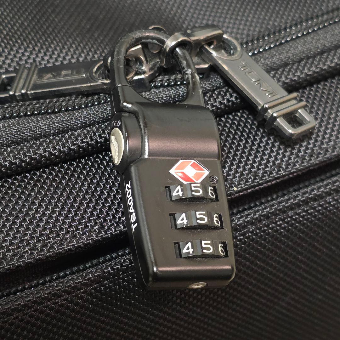 美品 TUMI ALPHA 2 Gen4.2 223052D4 キャリーバッグ