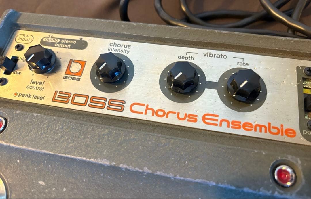 BOSS Chorus Ensemble CE-1 ギターエフェクター