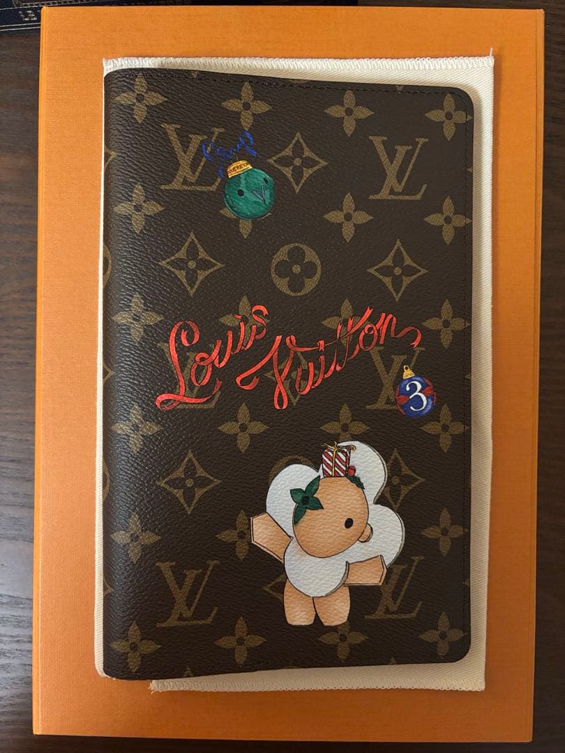 ルイヴィトン　LOUIS VUITTON ノートブックカバーとノートのセット