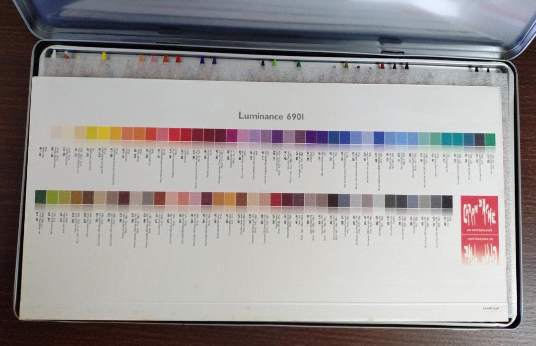 CARAN D'ACHE Luminance 6901 38色　色鉛筆　中古品