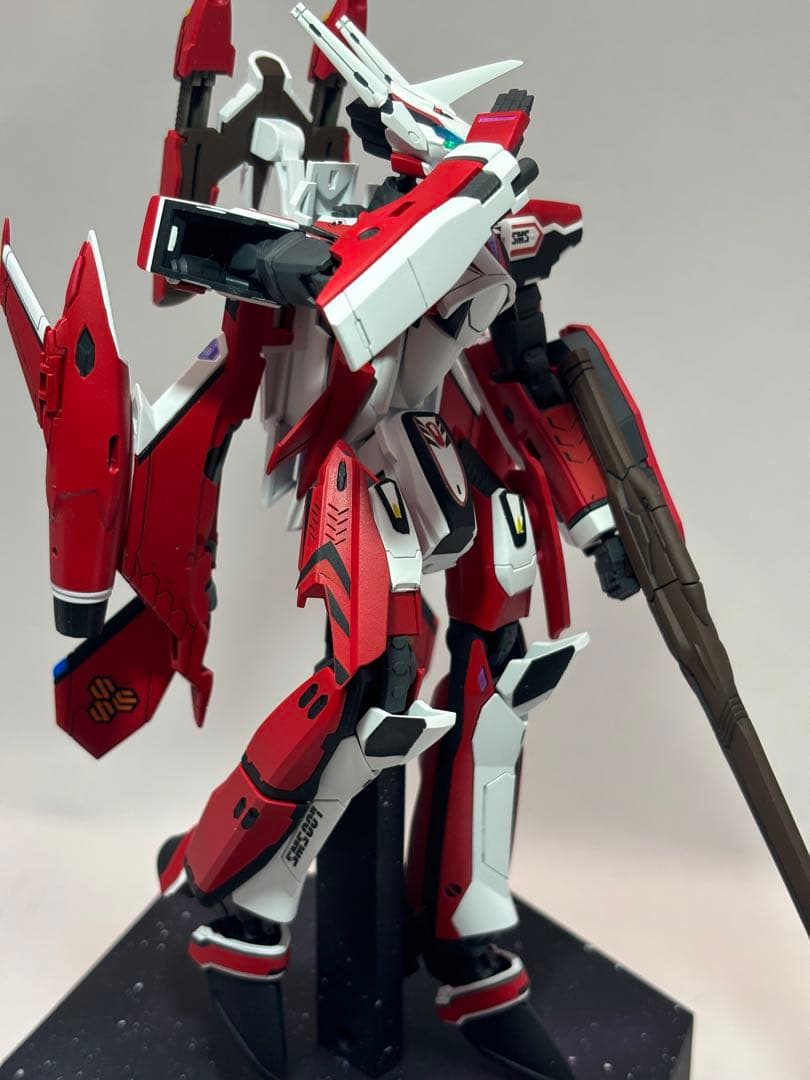 HGデュランダルバルキリー＋シェリル&ランカ〜サヨナラノツバサ〜　塗装完成品